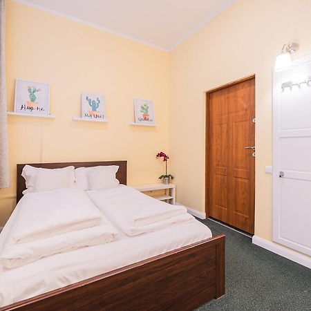 Station Self Check-In Apartments Vilnius Bagian luar foto