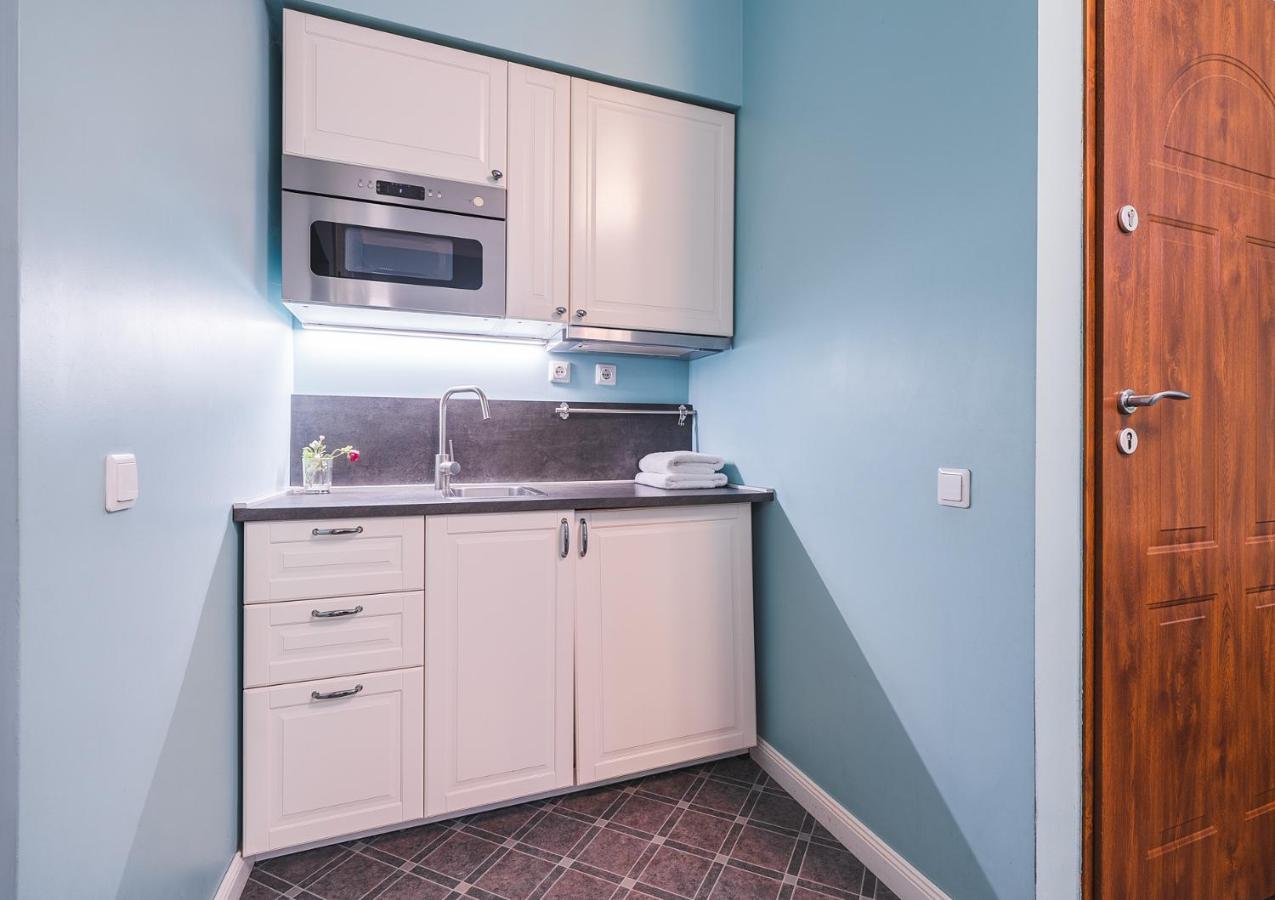 Station Self Check-In Apartments Vilnius Bagian luar foto